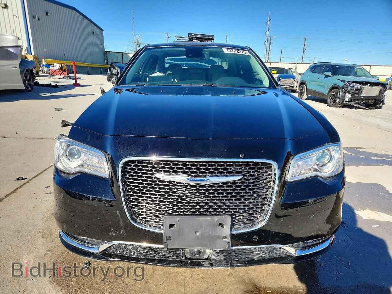 2019 CHRYSLER 300 - VIN: 2C3CCAEGXKH500895 - Фото 5