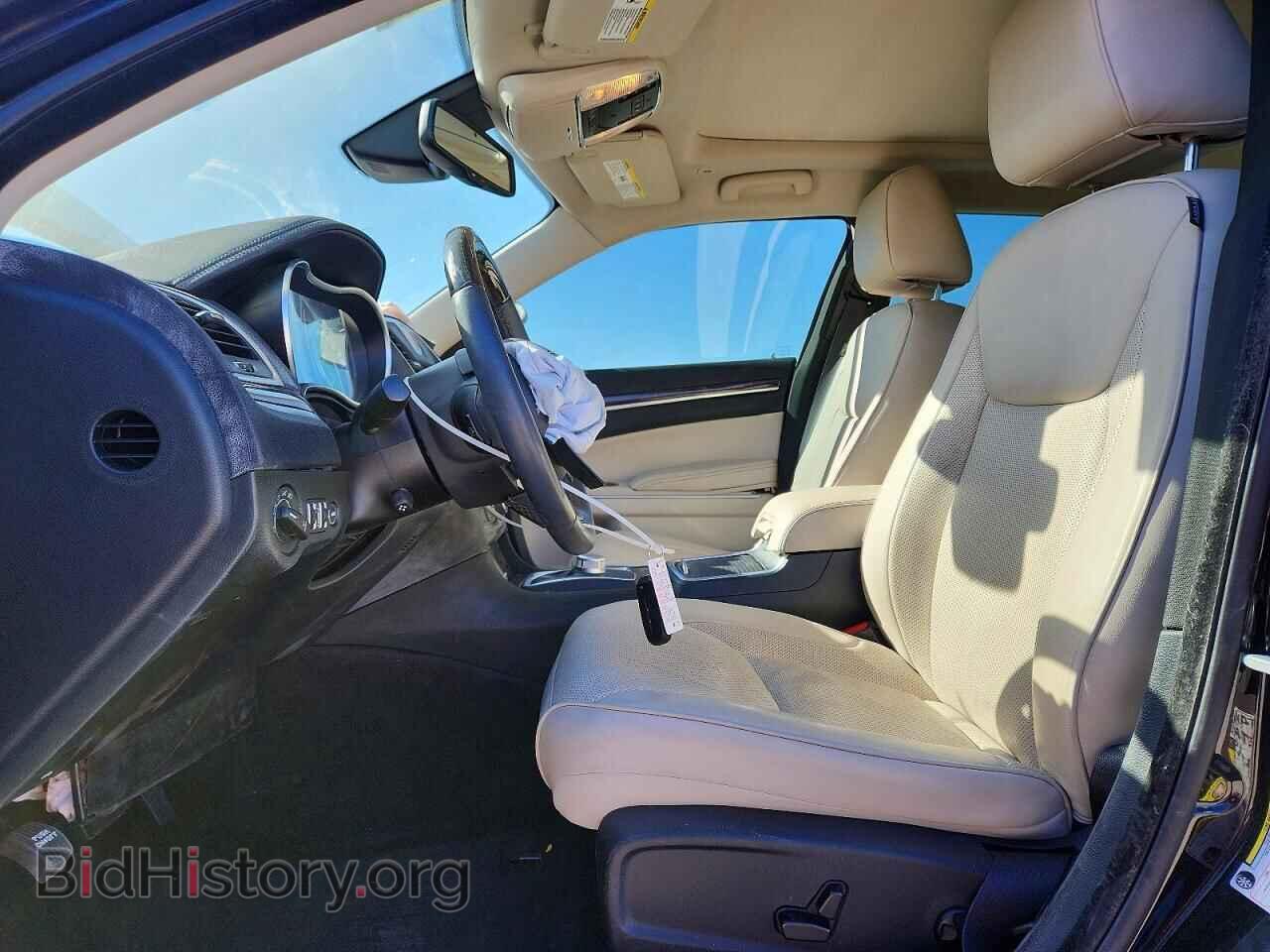 2019 CHRYSLER 300 - VIN: 2C3CCAEGXKH500895 - Фото 7
