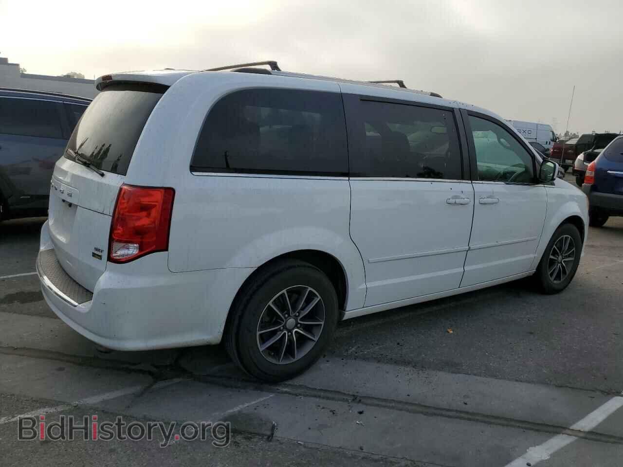 2017 DODGE CARAVAN - VIN: 2C4RDGCG4HR765694 - Фото 3