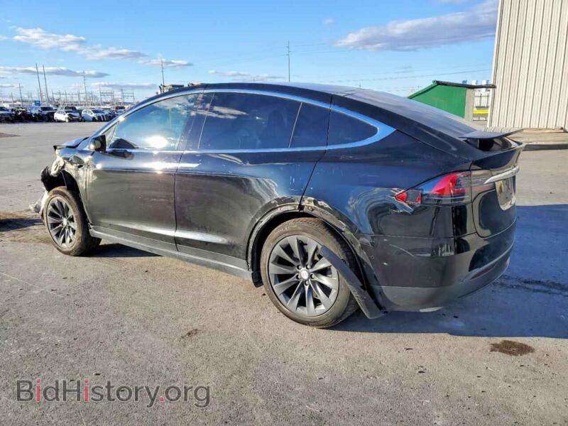 2019 Tesla MODEL X (VIN 5YJXCBE25KF151478) — photo 2 of 14