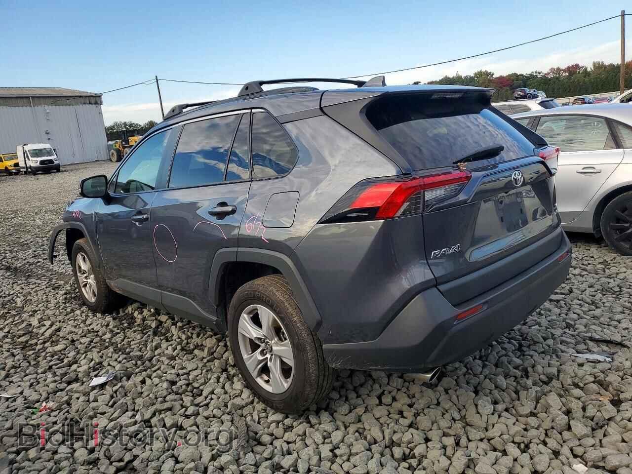 2021 TOYOTA RAV4 - VIN: JTMP1RFV9MD076026 - Фото 2
