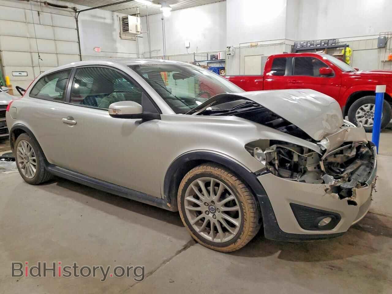 2012 VOLVO C30 - VIN: YV1672MK6C2266140 - Фото 4
