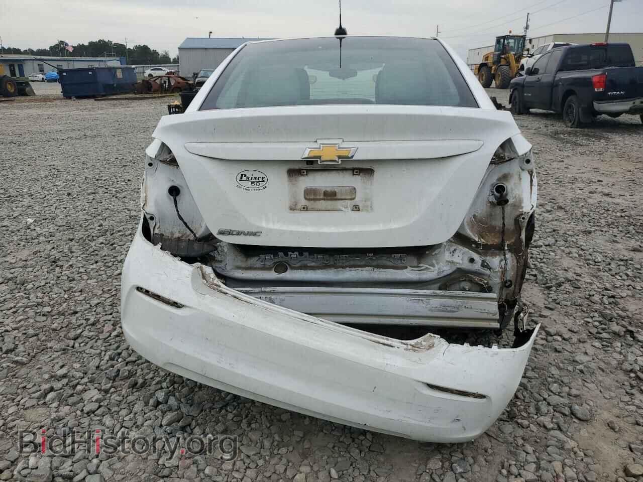2017 CHEVROLET SONIC - VIN: 1G1JB5SH4H4138135 - Фото 6