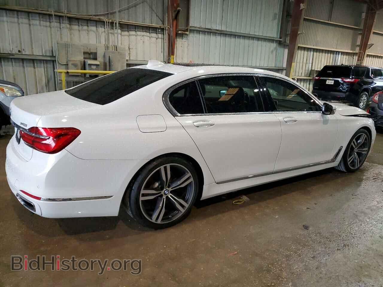 2017 BMW 7 SERIES - VIN: WBA7E2C52HG739888 - Фото 3