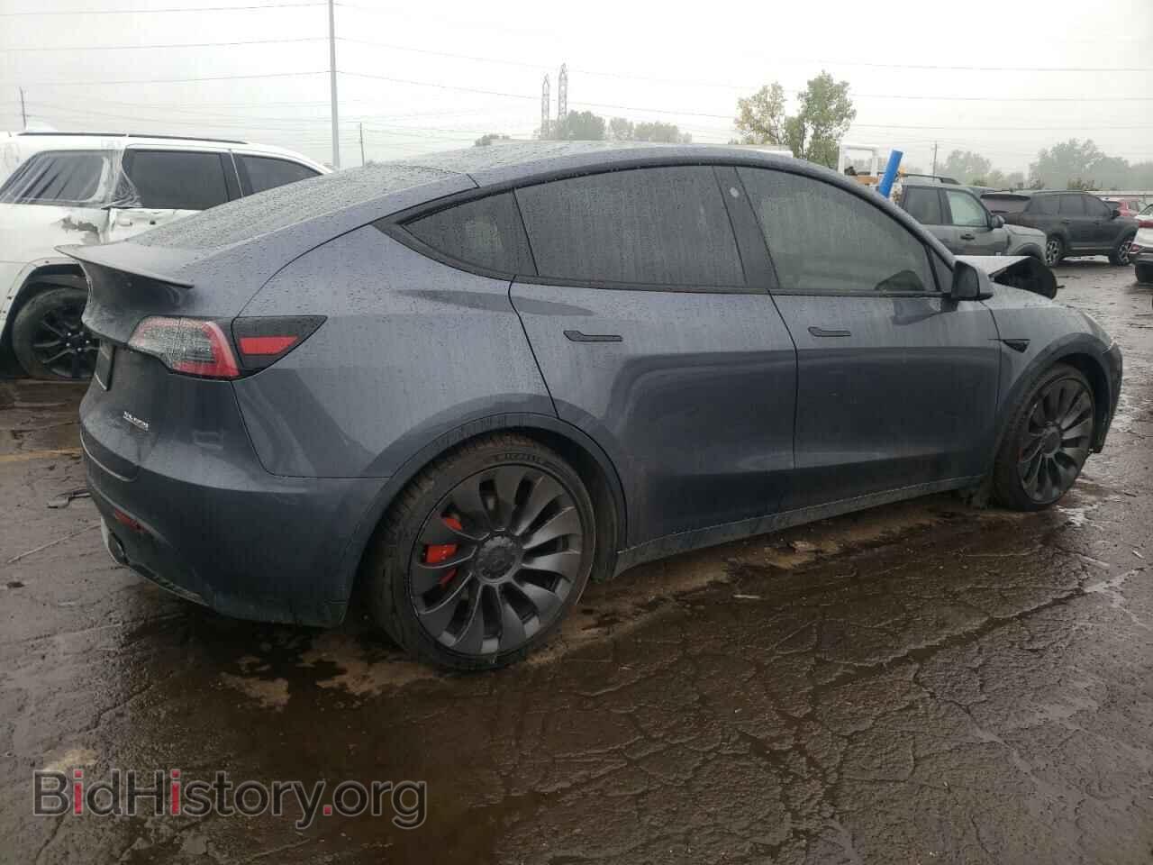 2022 TESLA MODEL Y - VIN: 7SAYGDEF1NF550984 - Фото 3