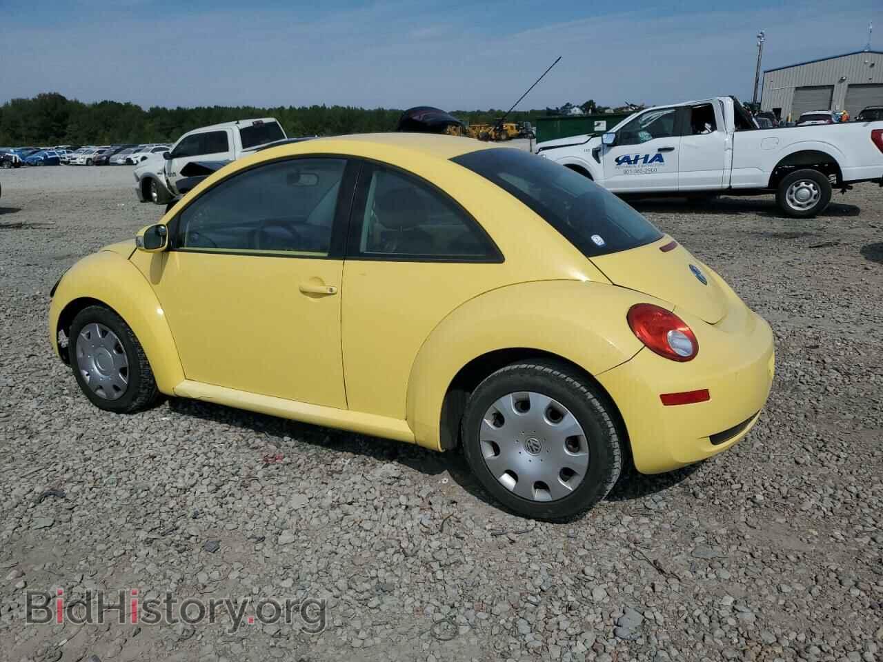 2010 VOLKSWAGEN BEETLE - VIN: 3VWPG3AG5AM014477 - Фото 2