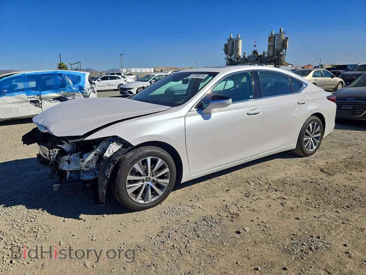 Photo 58ACZ1B11LU057856 - LEXUS ES350 2020