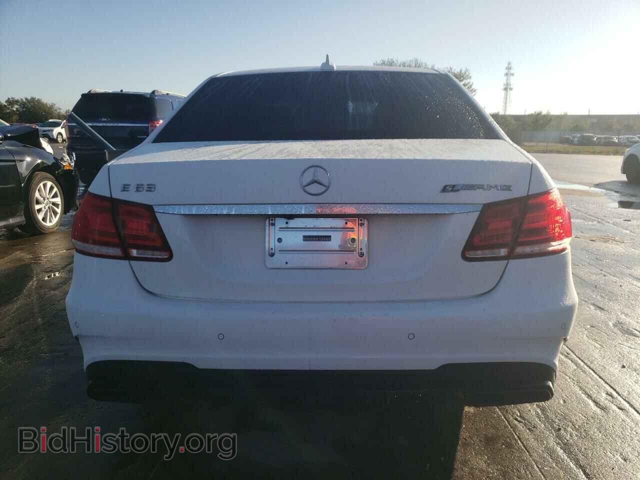 2015 MERCEDES-BENZ E-CLASS - VIN: WDDHF7GB1FB143317 - Фото 6