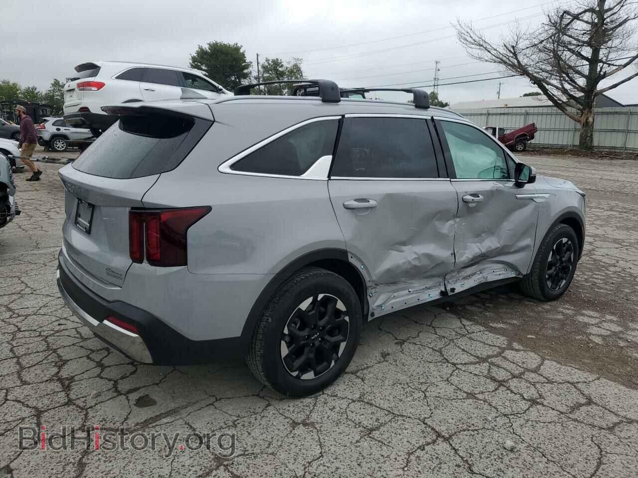 2024 KIA SORENTO - VIN: 5XYRL4JC2RG292904 - Фото 3
