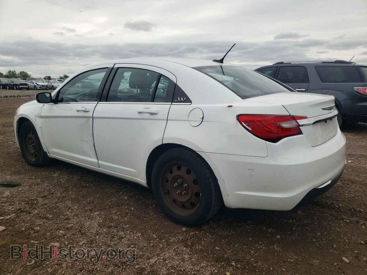 2014 CHRYSLER 200 - VIN: 1C3CCBAB8EN141686 - Фото 2