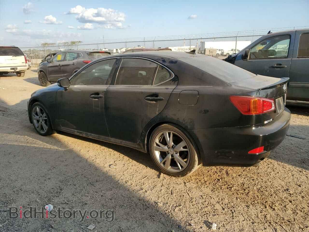 2010 LEXUS IS - VIN: JTHBF5C21A5113573 - Фото 2