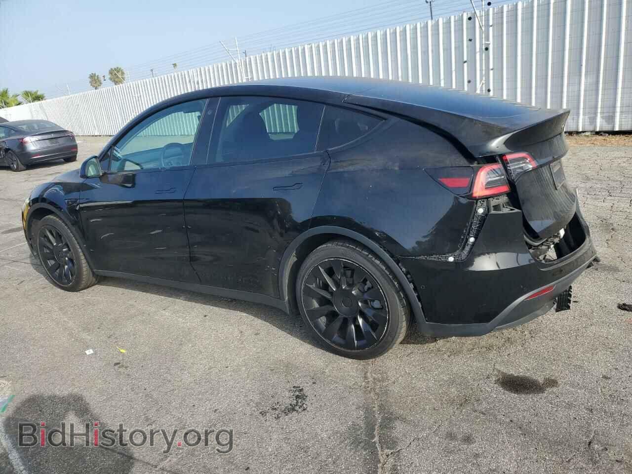 2021 TESLA MODEL Y - VIN: 5YJYGDEE0MF097749 - Photo 2