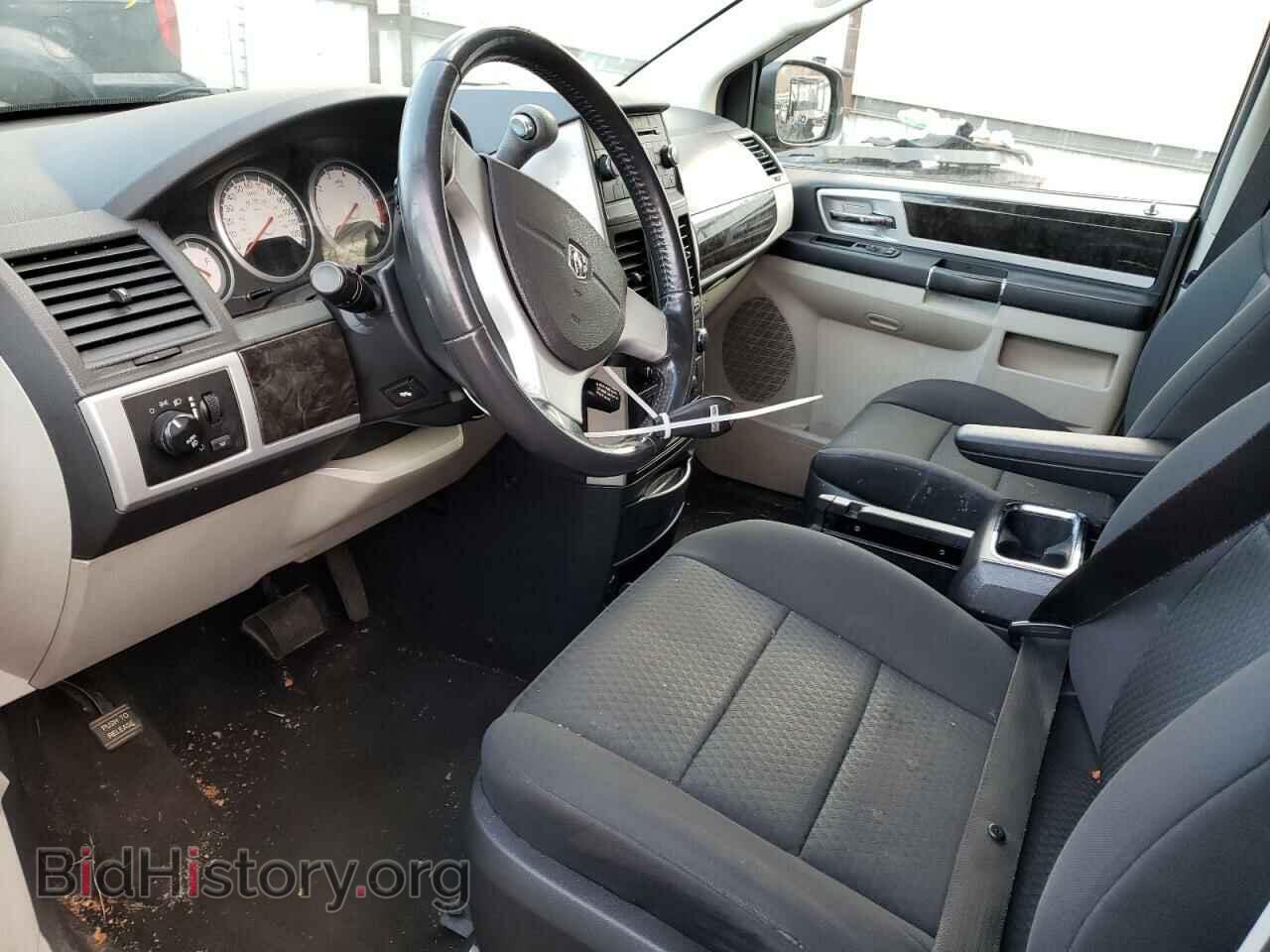2010 DODGE CARAVAN - VIN: 2D4RN5DX2AR339527 - Фото 8