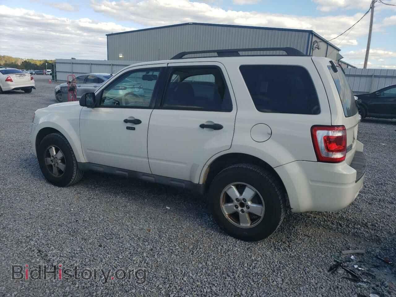 2009 FORD ESCAPE - VIN: 1FMCU03739KC99751 - Фото 2