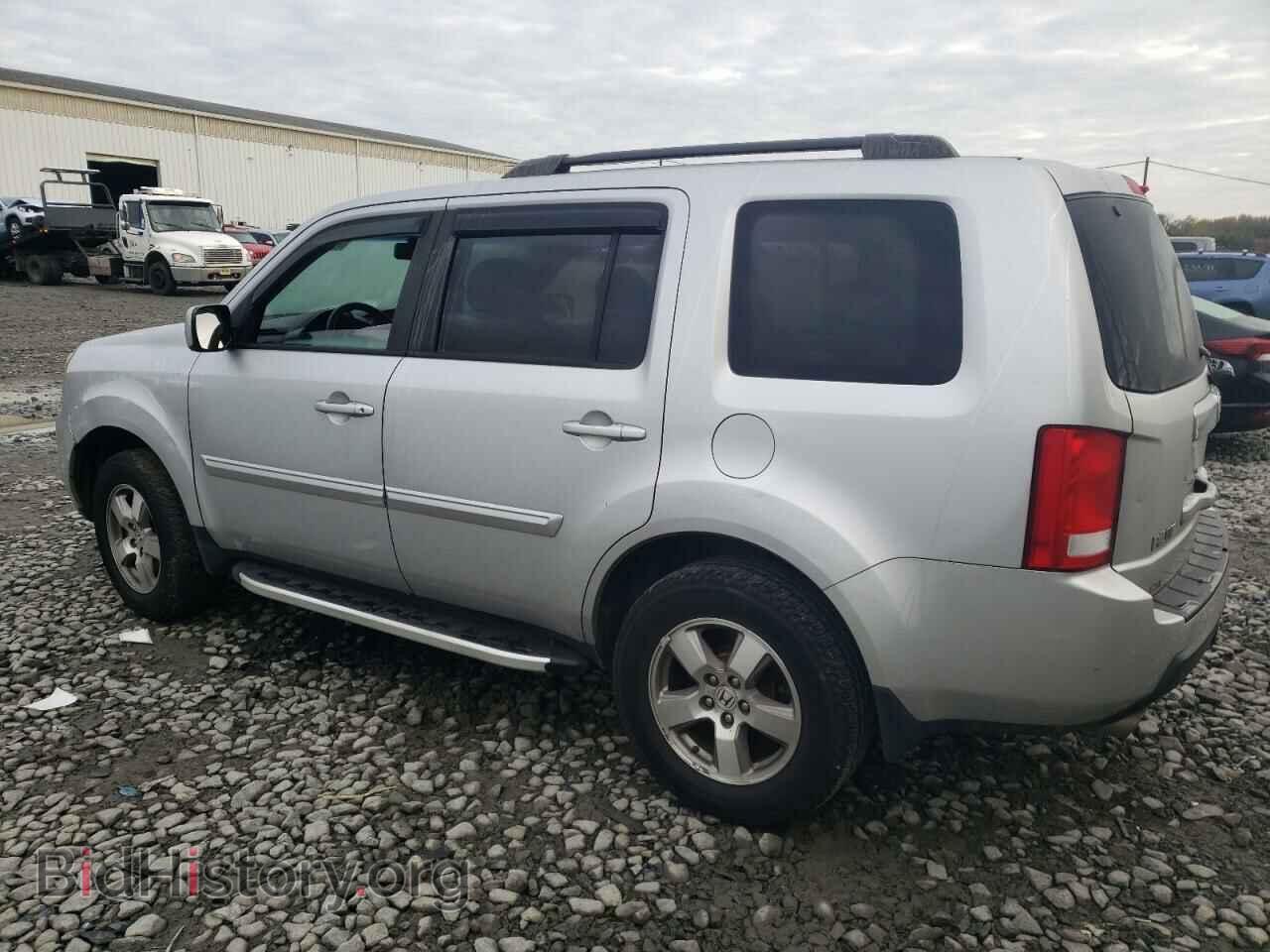 2011 HONDA PILOT - VIN: 5FNYF4H51BB020996 - Фото 2