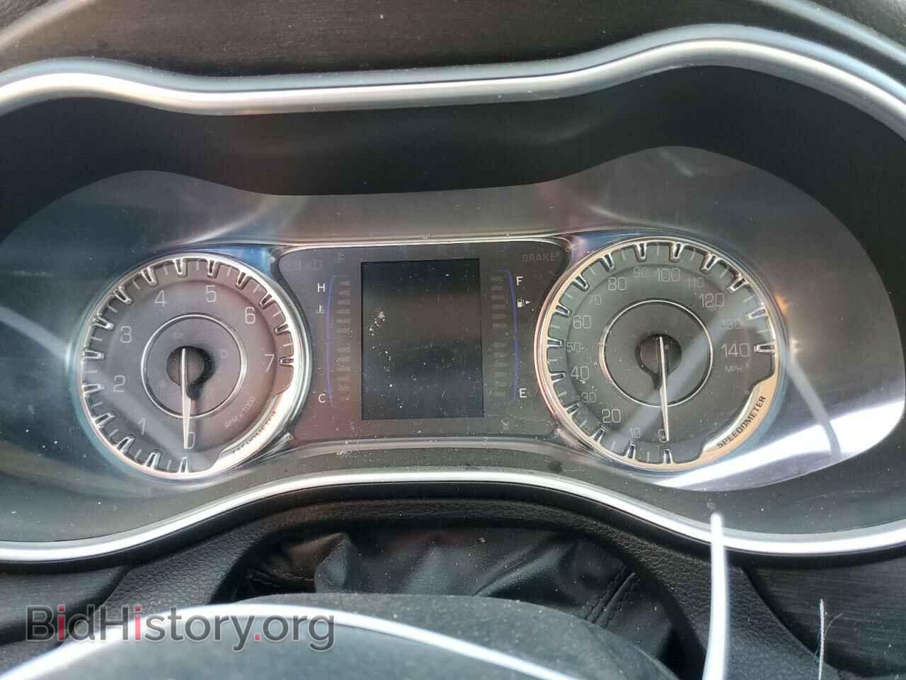 2016 CHRYSLER 200 - VIN: 1C3CCCAB0GN170110 - Фото 9