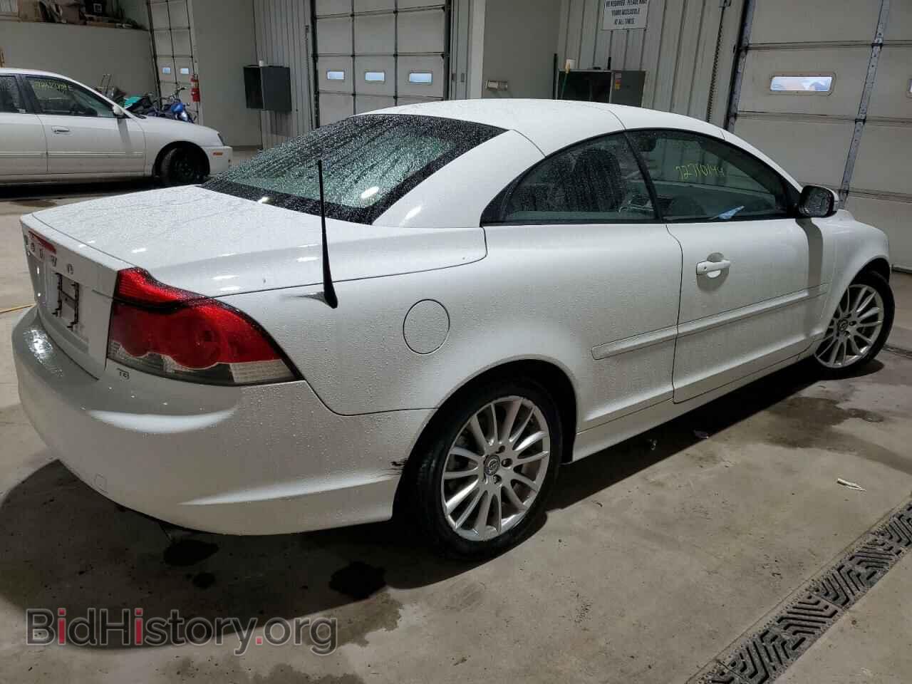 2009 VOLVO C70 - VIN: YV1MC67239J075800 - Фото 3