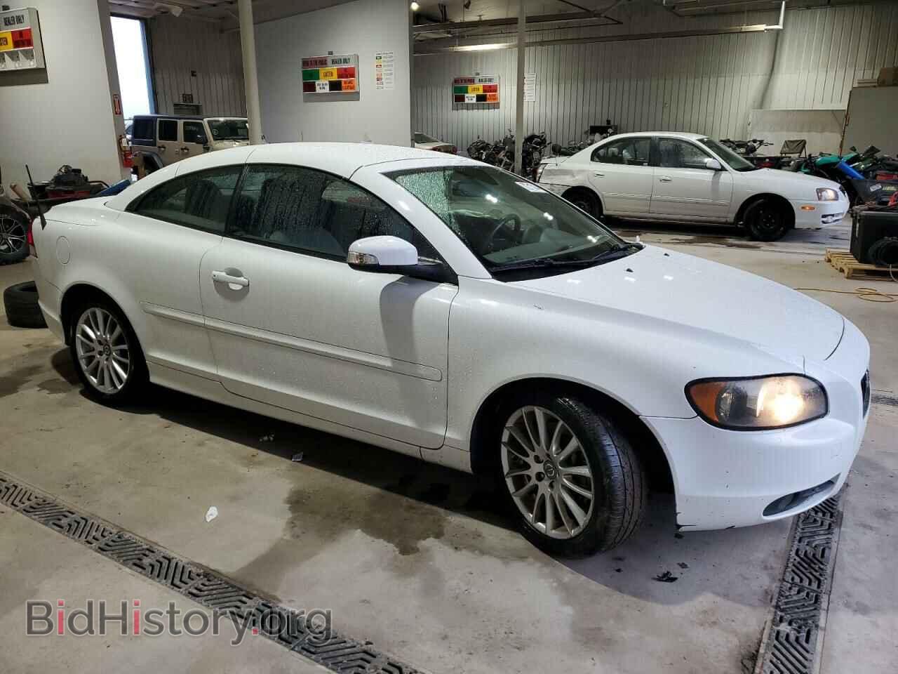2009 VOLVO C70 - VIN: YV1MC67239J075800 - Фото 4