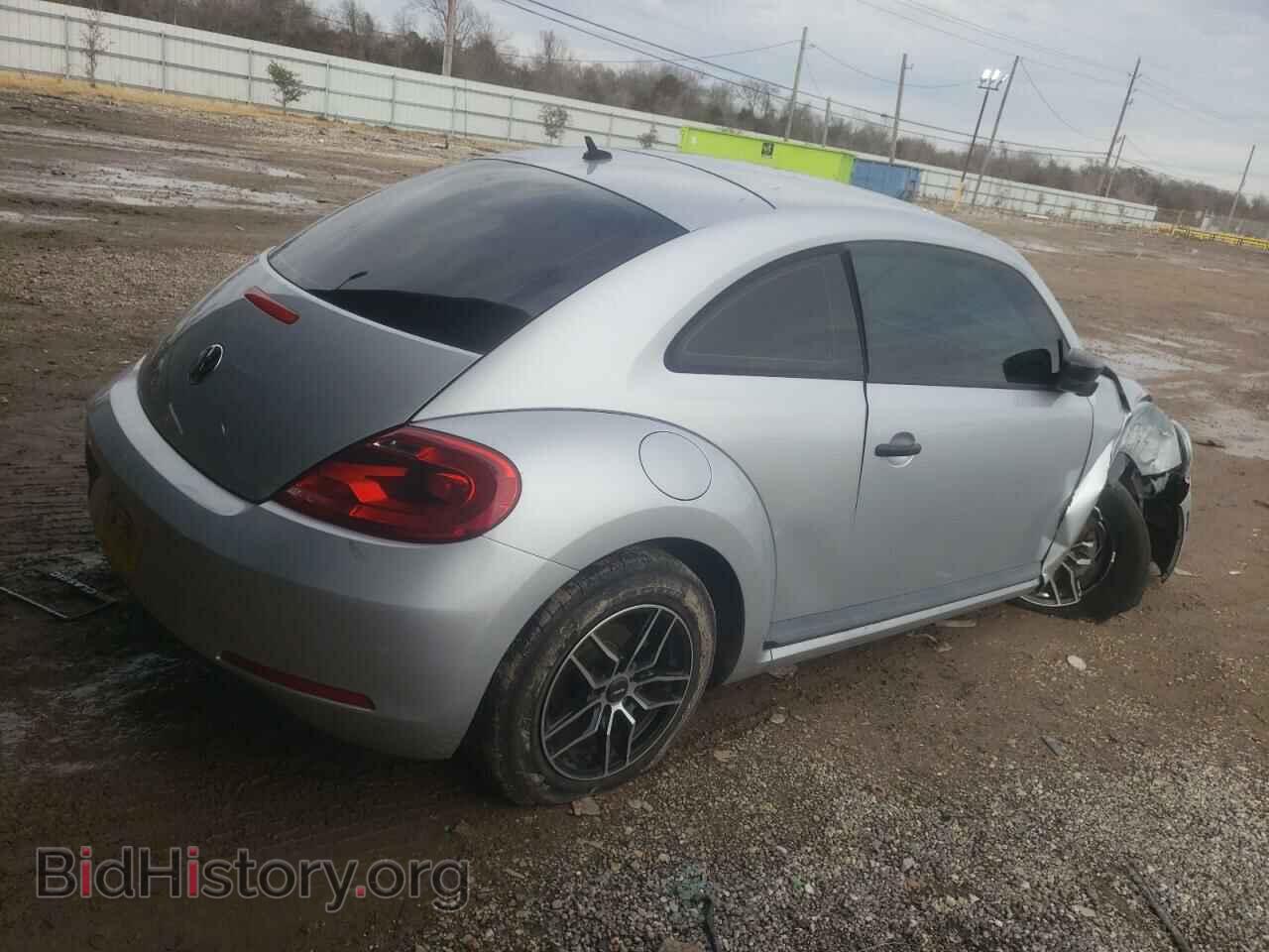 2013 VOLKSWAGEN BEETLE - VIN: 3VWFP7AT3DM654563 - Фото 3