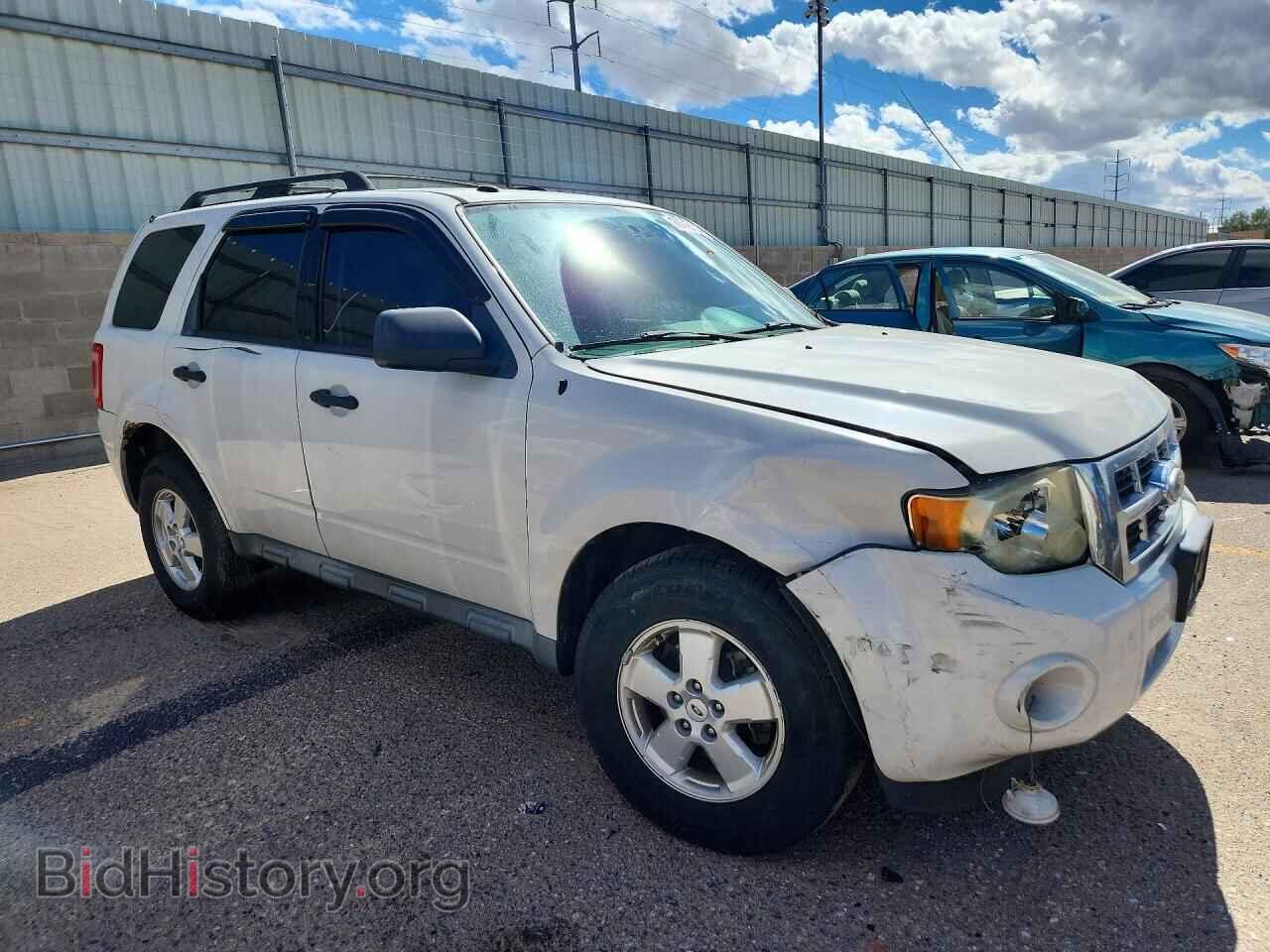 2010 FORD ESCAPE - VIN: 1FMCU9D70AKB43626 - Фото 4
