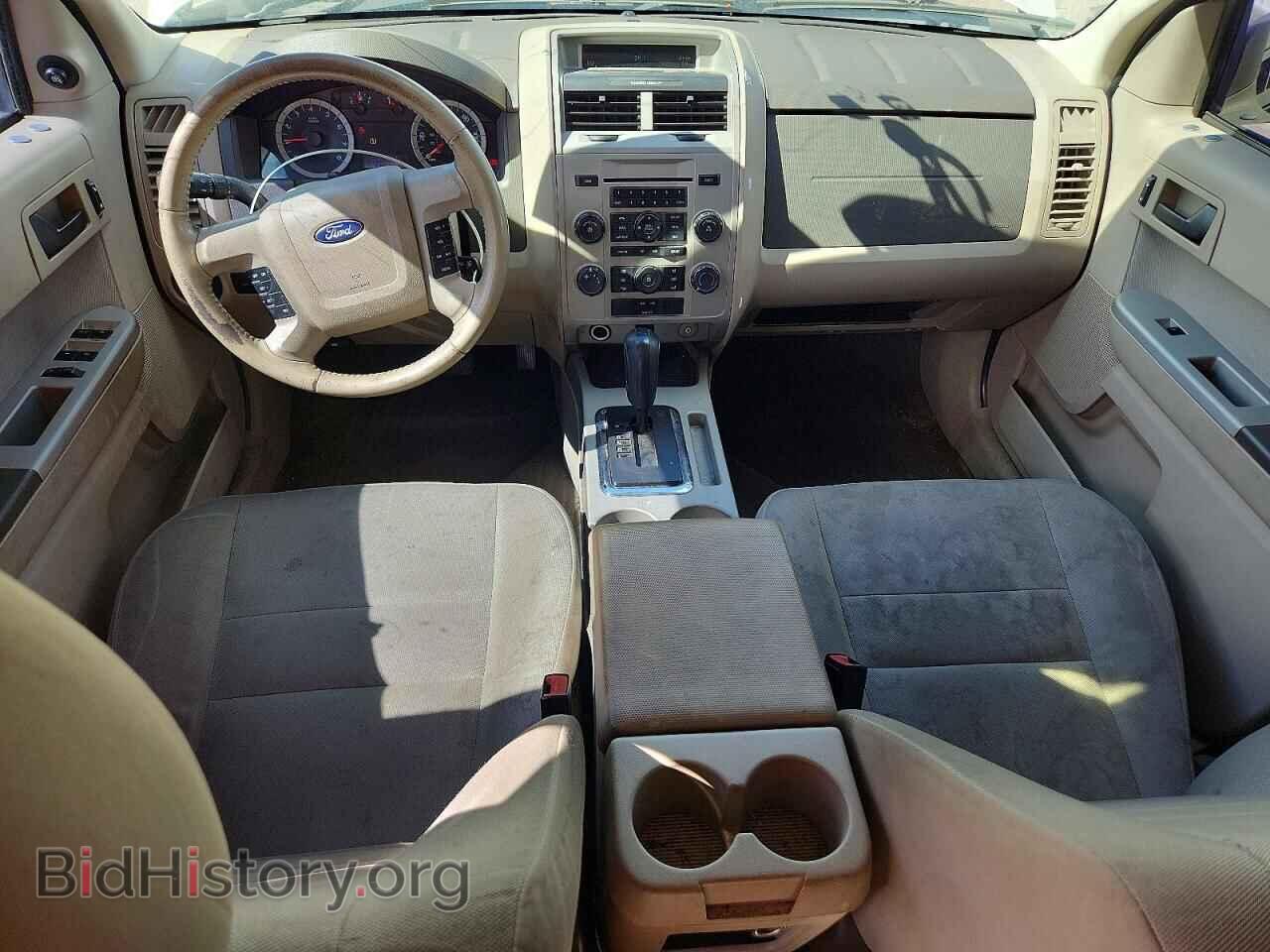 2010 FORD ESCAPE - VIN: 1FMCU9D70AKB43626 - Фото 8