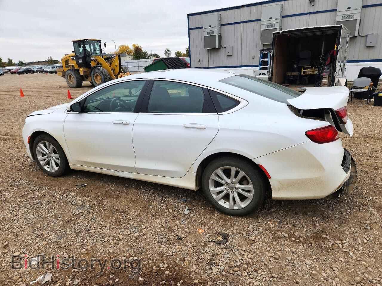 2015 CHRYSLER 200 - VIN: 1C3CCCAB5FN704376 - Photo 2