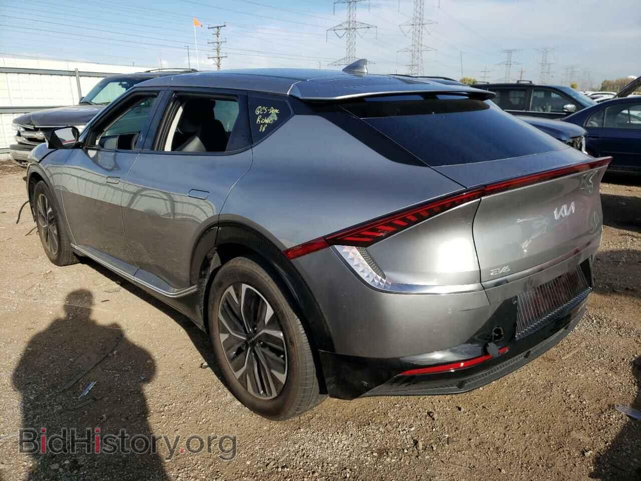 2023 KIA EV6 LIGHT - VIN: KNDC34LA4P5612182 - Фото 2