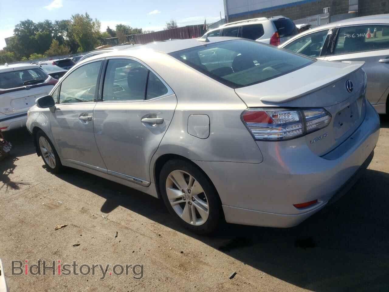 2010 LEXUS HS - VIN: JTHBB1BAXA2011879 - Photo 2