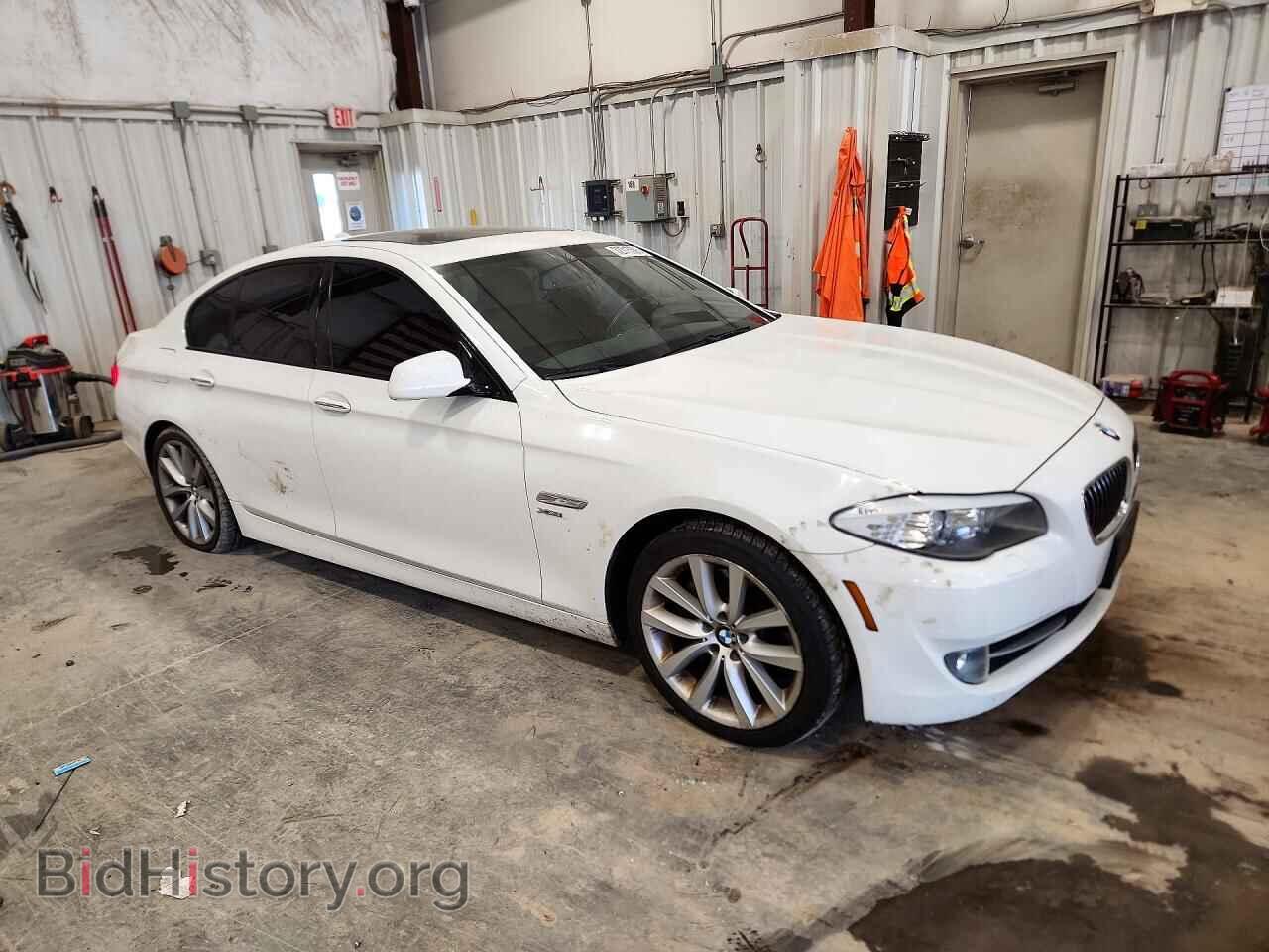 2011 BMW 5 SERIES - VIN: WBAFU7C58BC878546 - Фото 4