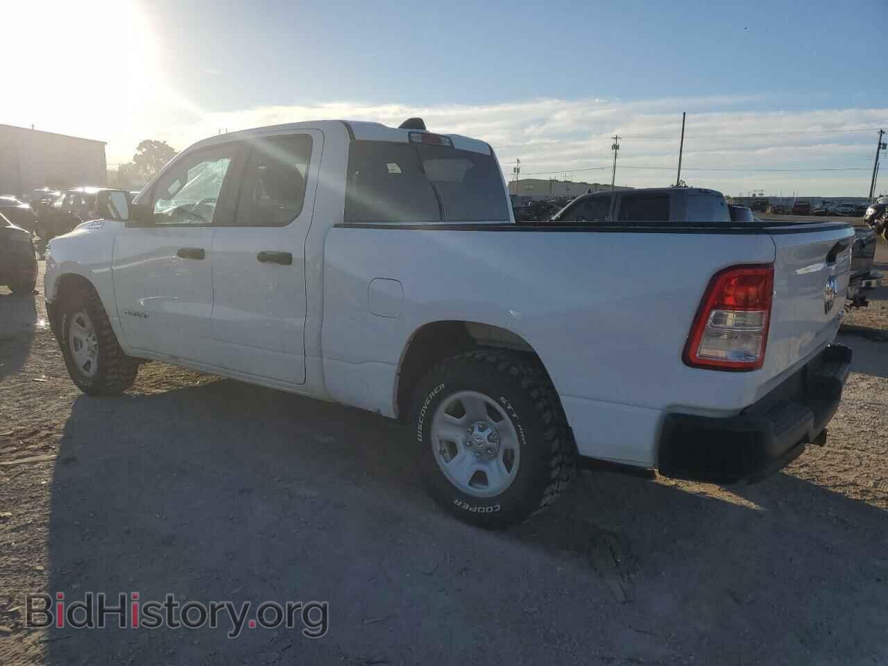 2020 RAM 1500 - VIN: 1C6RRFCG5LN227630 - Фото 2