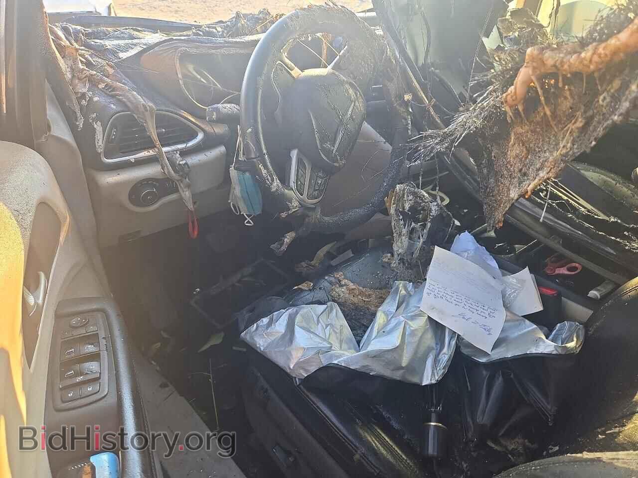 2018 Chrysler PACIFICA (VIN 2C4RC1BG0JR110794) — photo 8 of 14
