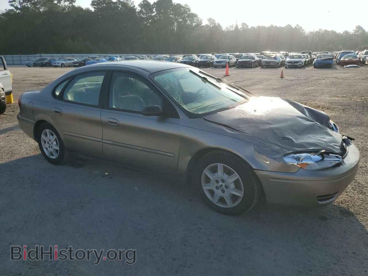 2007 FORD TAURUS - VIN: 1FAFP53U27A142099 - Фото 4