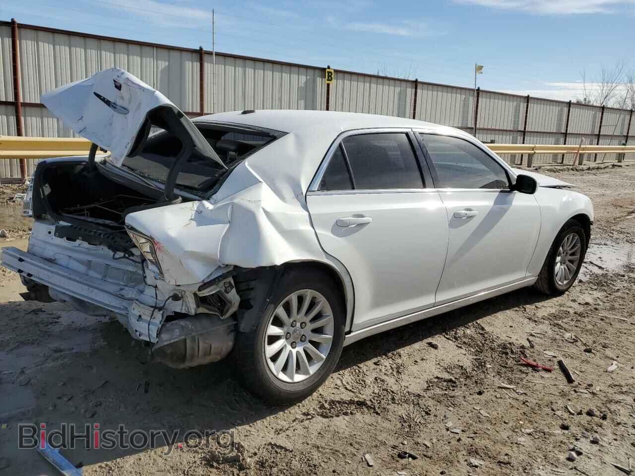 2013 CHRYSLER 300 - VIN: 2C3CCAAG1DH732343 - Фото 3
