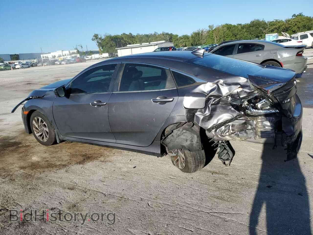 2018 HONDA CIVIC - VIN: 2HGFC2F75JH586825 - Фото 2