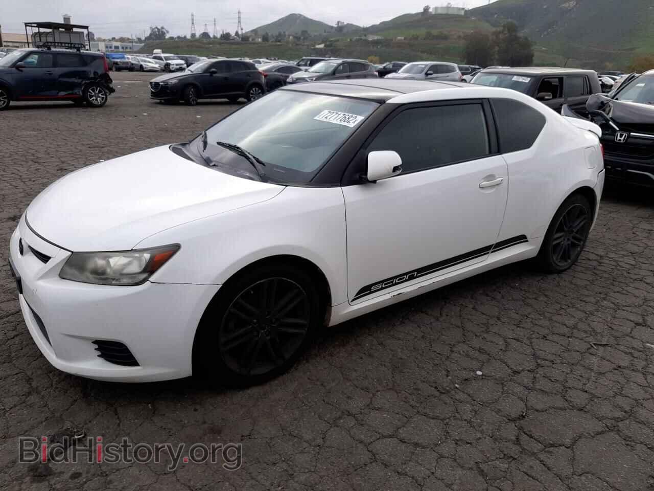 Photo JTKJF5C7XC3042647 - TOYOTA SCION 2012