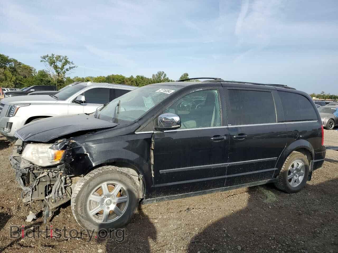 Фотография 2A4RR5DX3AR436828 - CHRYSLER MINIVAN 2010