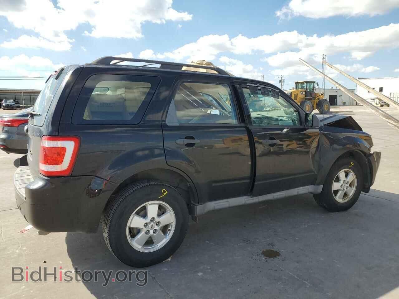 2010 FORD ESCAPE - VIN: 1FMCU0C70AKD39482 - Фото 3