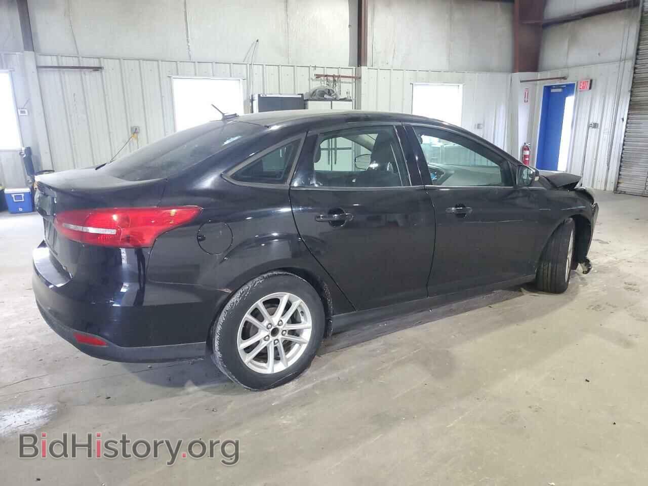 2016 FORD FOCUS - VIN: 1FADP3F2XGL215083 - Фото 3