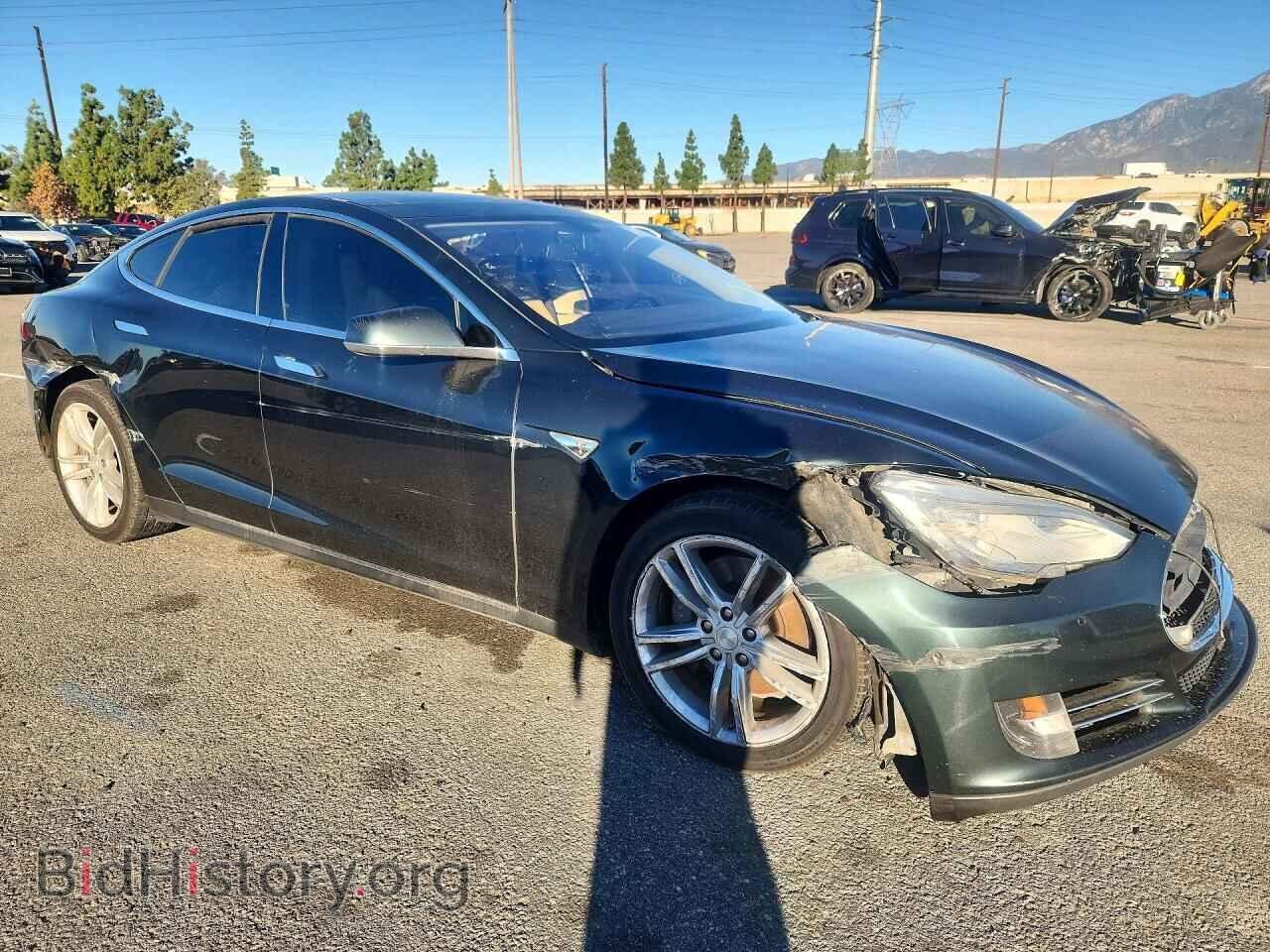 2014 TESLA MODEL S - VIN: 5YJSA1H10EFP32419 - Photo 4