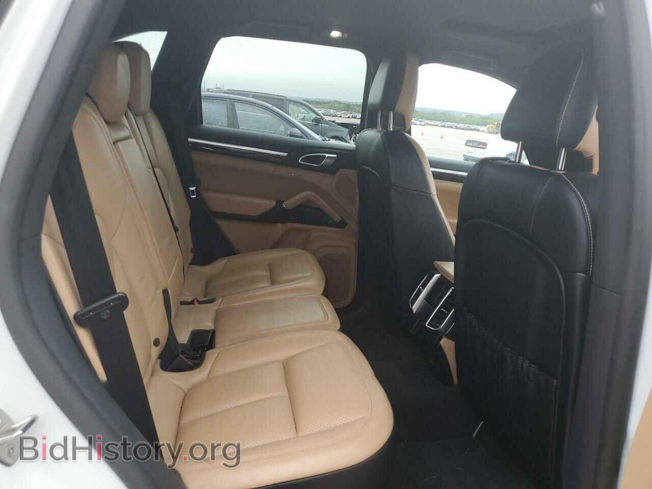 2018 PORSCHE CAYENNE - VIN: WP1AA2A29JKA00371 - Фото 11