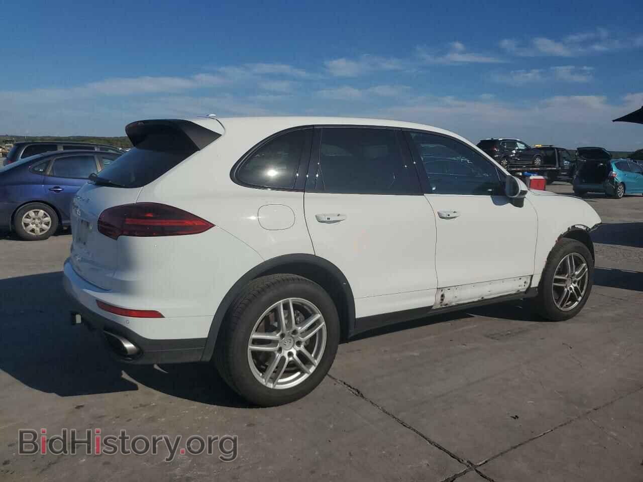 2018 PORSCHE CAYENNE - VIN: WP1AA2A29JKA00371 - Фото 3