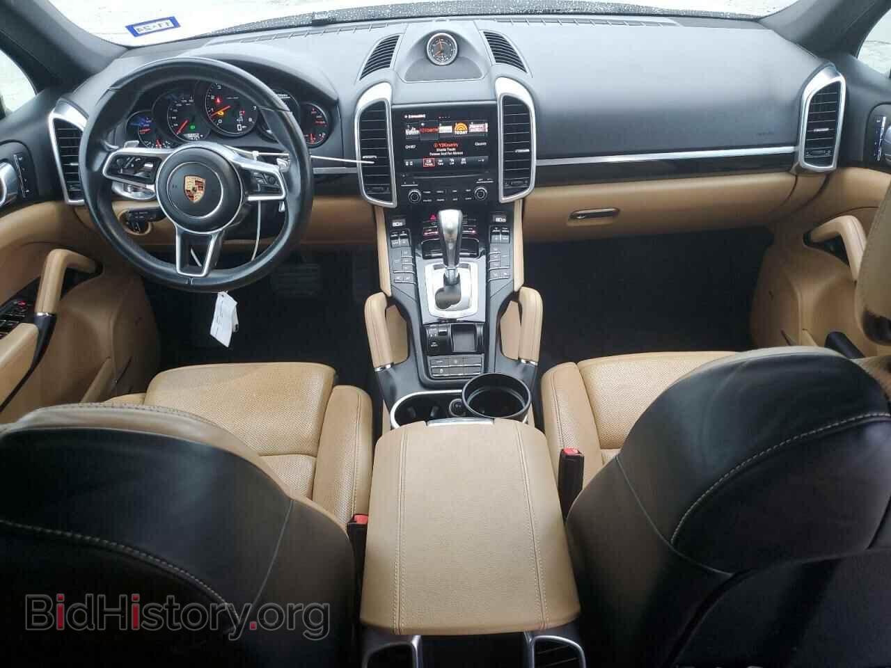 2018 PORSCHE CAYENNE - VIN: WP1AA2A29JKA00371 - Фото 8