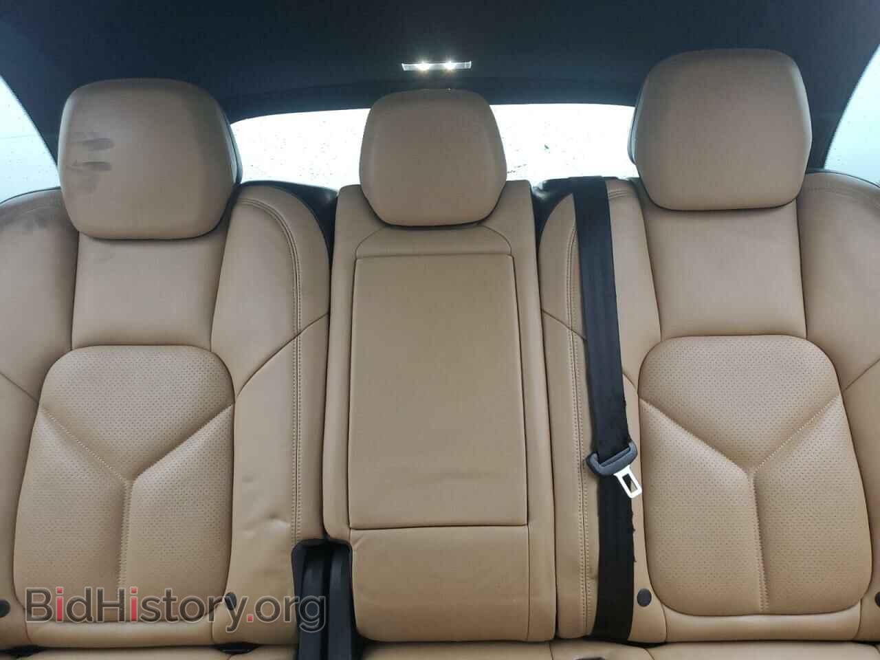 2018 PORSCHE CAYENNE - VIN: WP1AA2A29JKA00371 - Фото 10