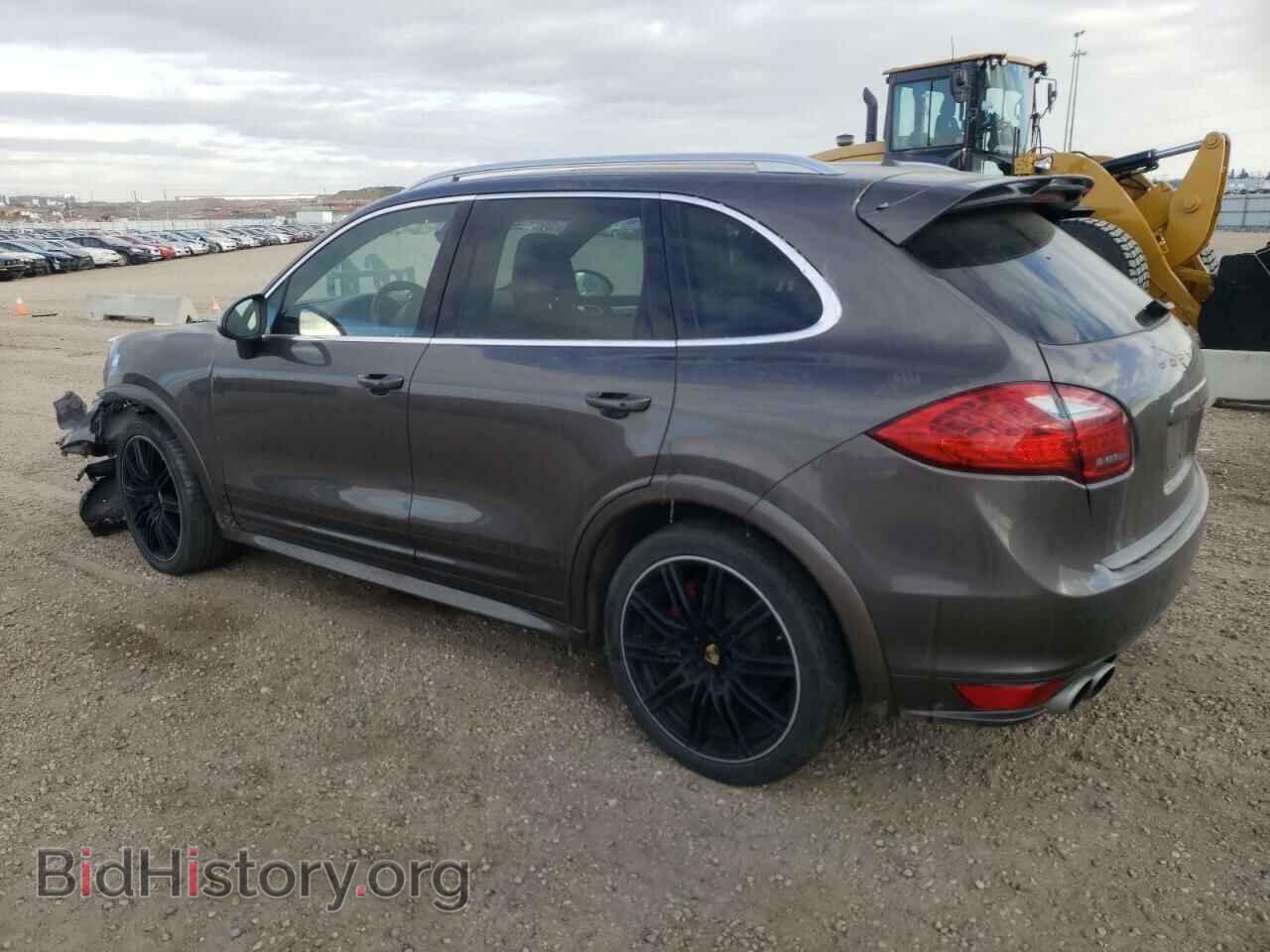2013 PORSCHE CAYENNE - VIN: WP1AC2A22DLA91041 - Фото 2