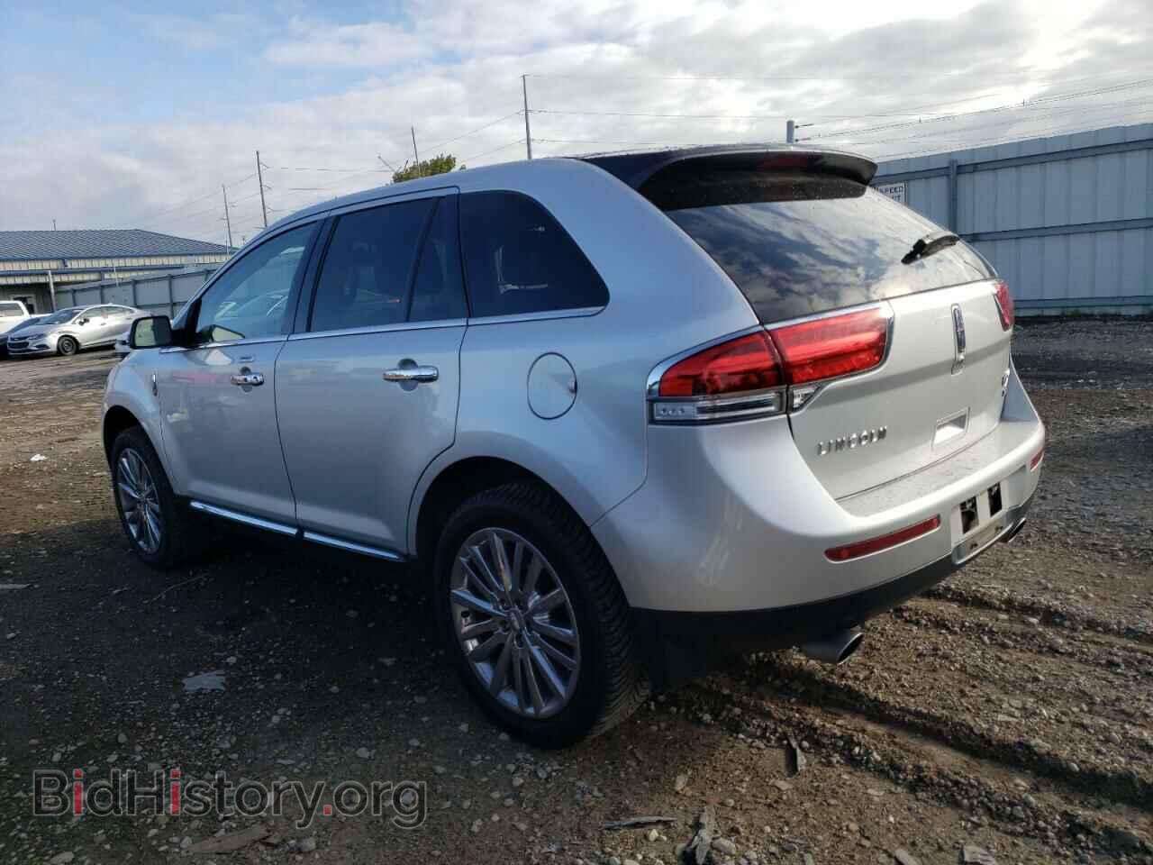 2013 LINCOLN MKX - VIN: 2LMDJ8JK4DBL17135 - Photo 2