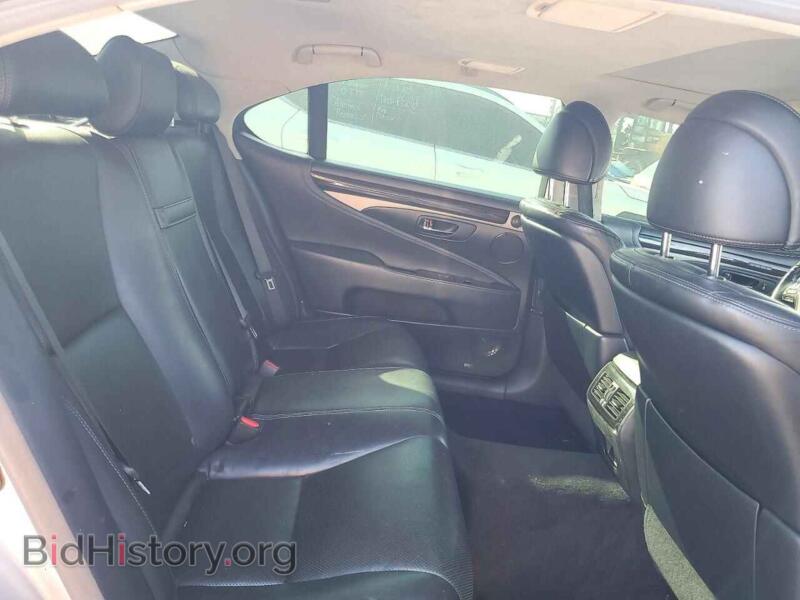 2013 Lexus LS460 (VIN JTHGL5EF6D5047881) — photo 10 of 12