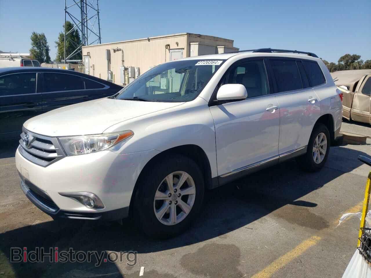 Фотография 5TDBK3EH4BS086819 - TOYOTA HIGHLANDER 2011