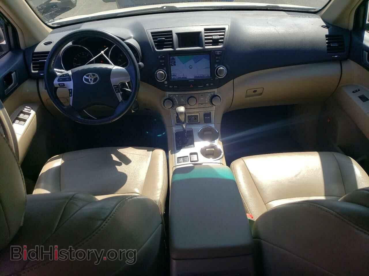 2011 TOYOTA HIGHLANDER - VIN: 5TDBK3EH4BS086819 - Фото 8