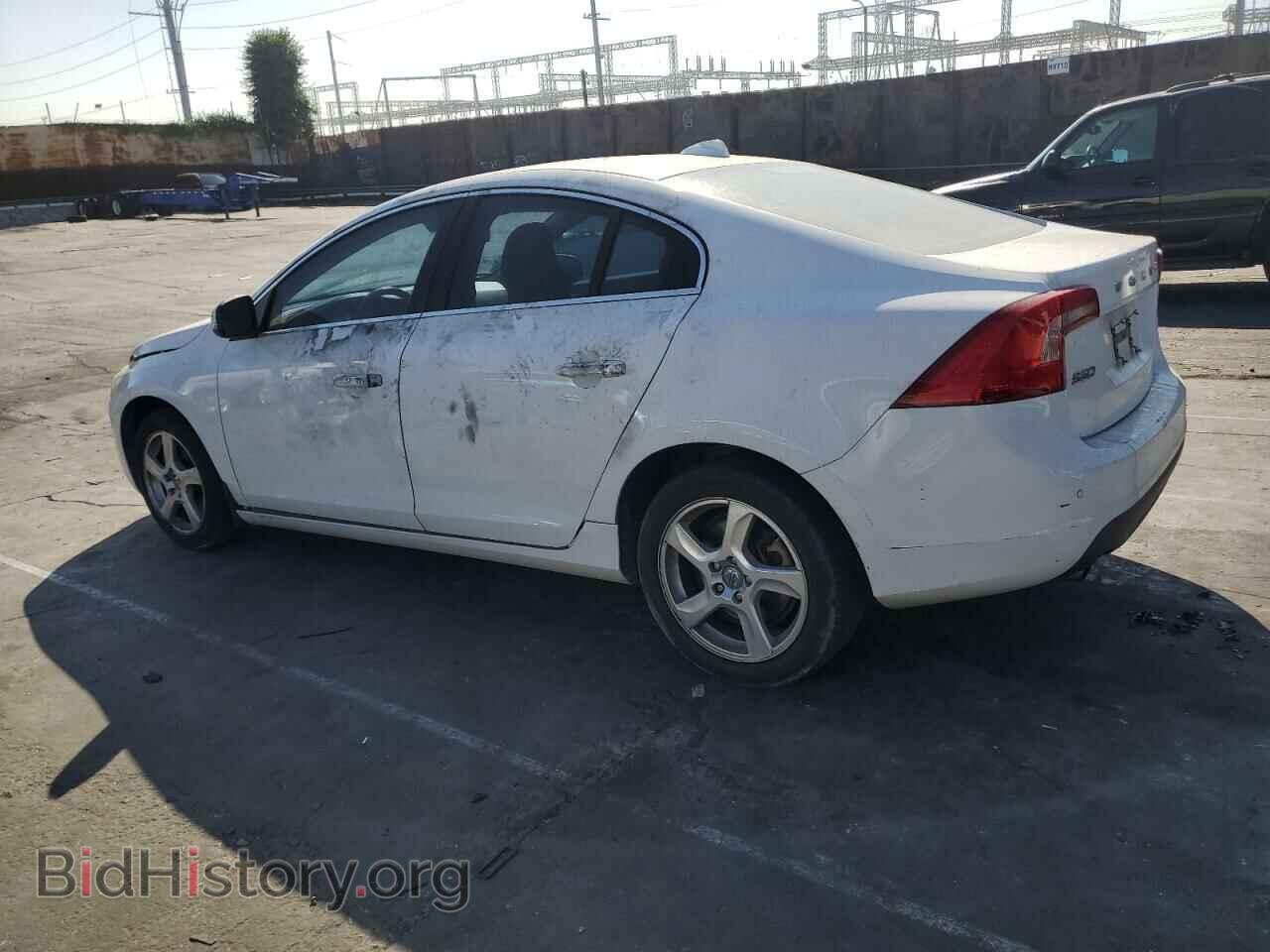 2012 VOLVO S60 - VIN: YV1622FS0C2125334 - Фото 2