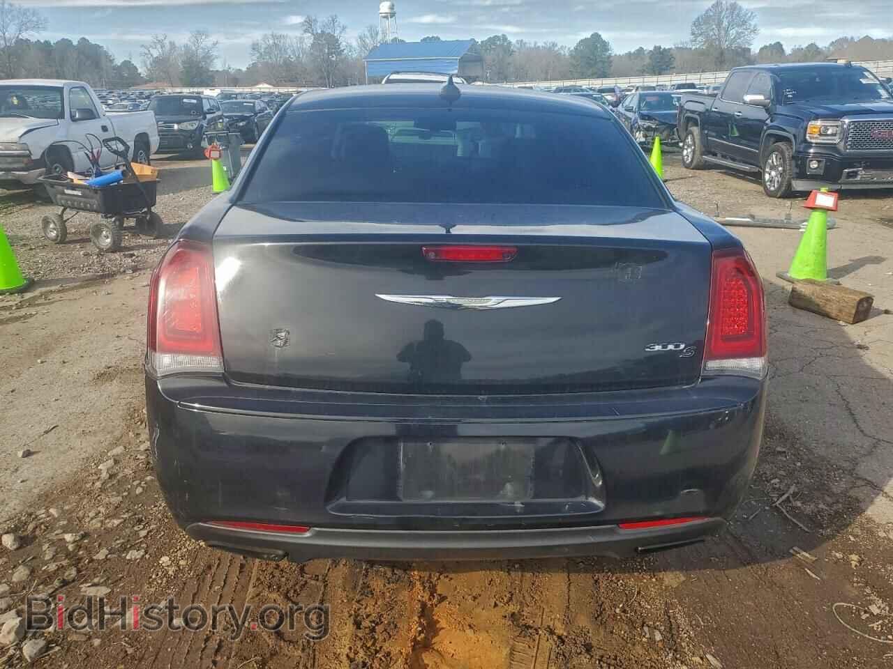 2019 CHRYSLER 300 - VIN: 2C3CCABG3KH625936 - Фото 6